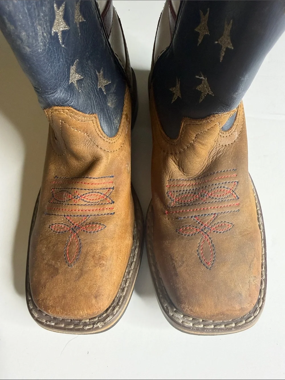 CODY JAMES BOYS' USA FLAG WESTERN BOOTS - BROAD SQUARE TOE size 1D
